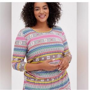 Torrid size 00x 10 M/L  Sleep Tee - Super Soft Fair Isle Heather Grey